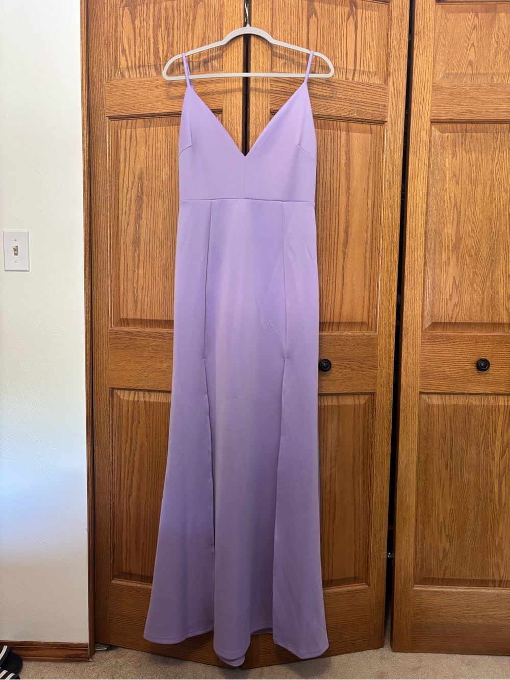 Women’s long dress, never worn!!